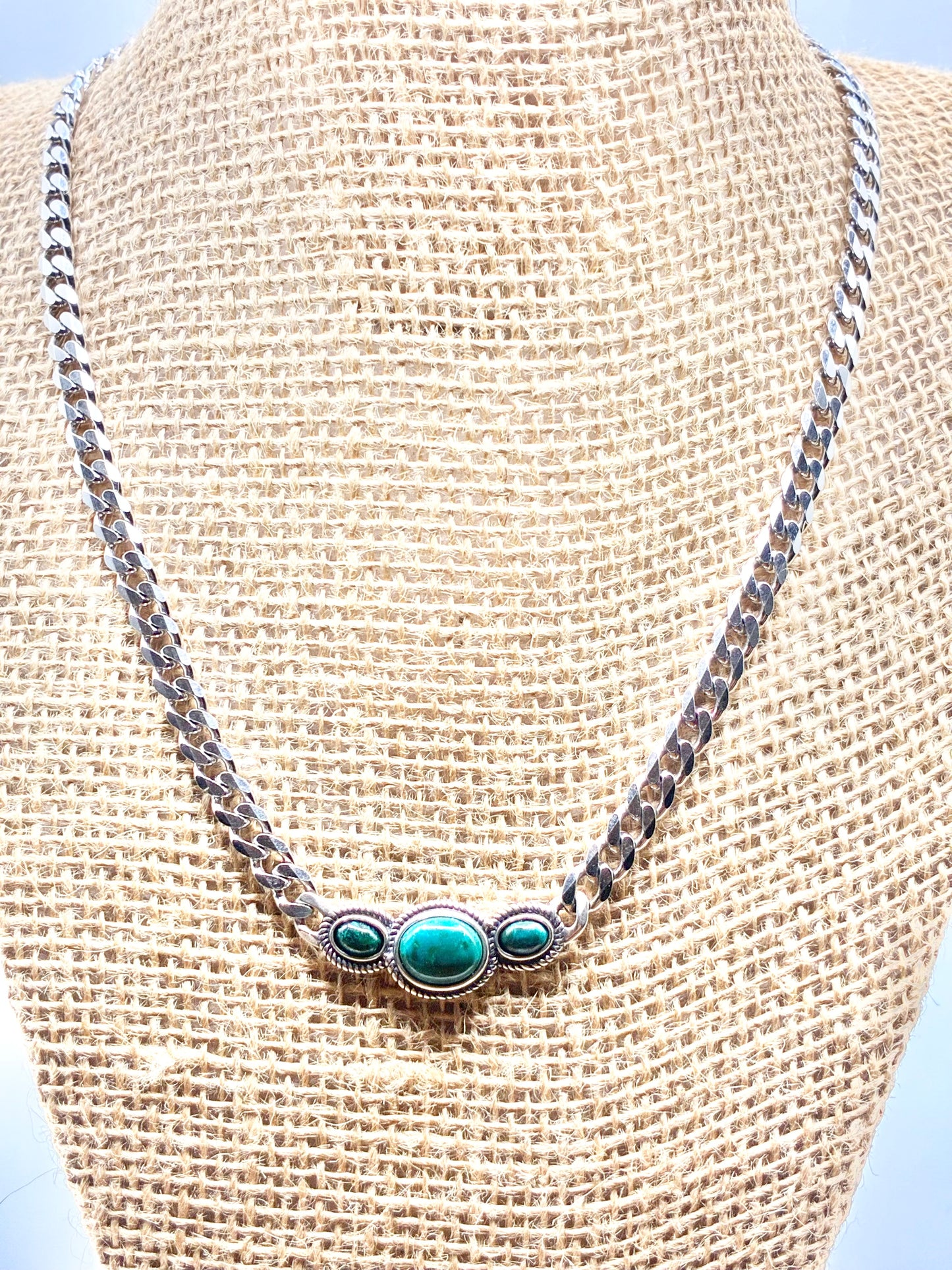 925 PZ Israel Green Cabochon Pendant & Necklace