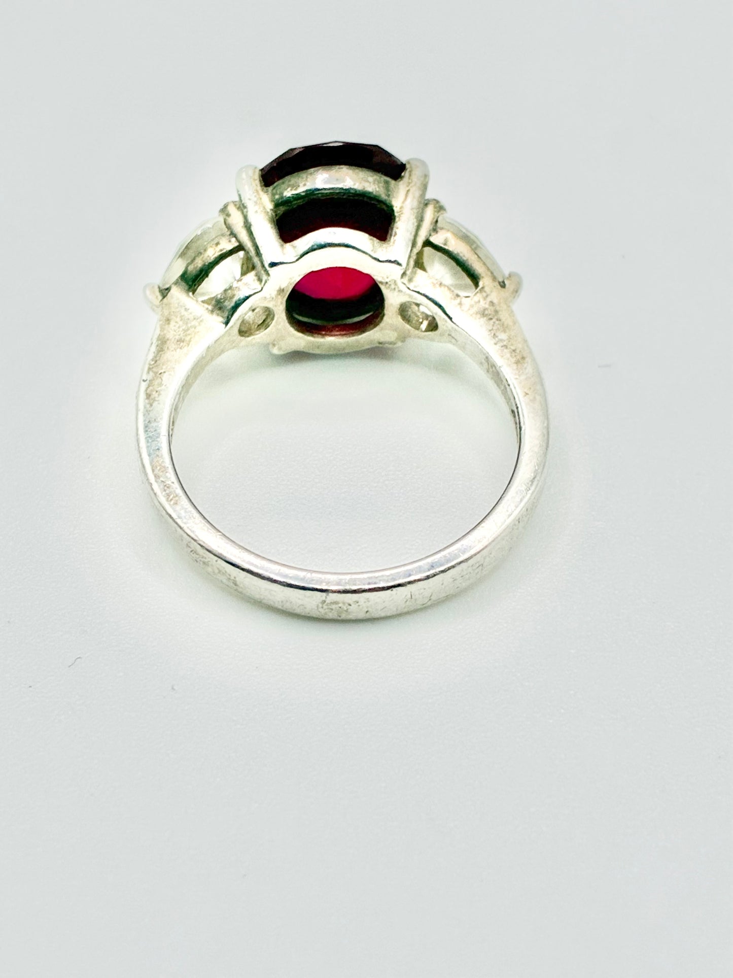 Silver Red and White Stone Ring - Size 5.75