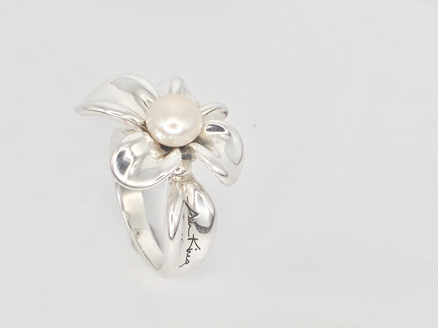 Ann King 925 Sterling Silver Pearl Blossom Ring – Size 7