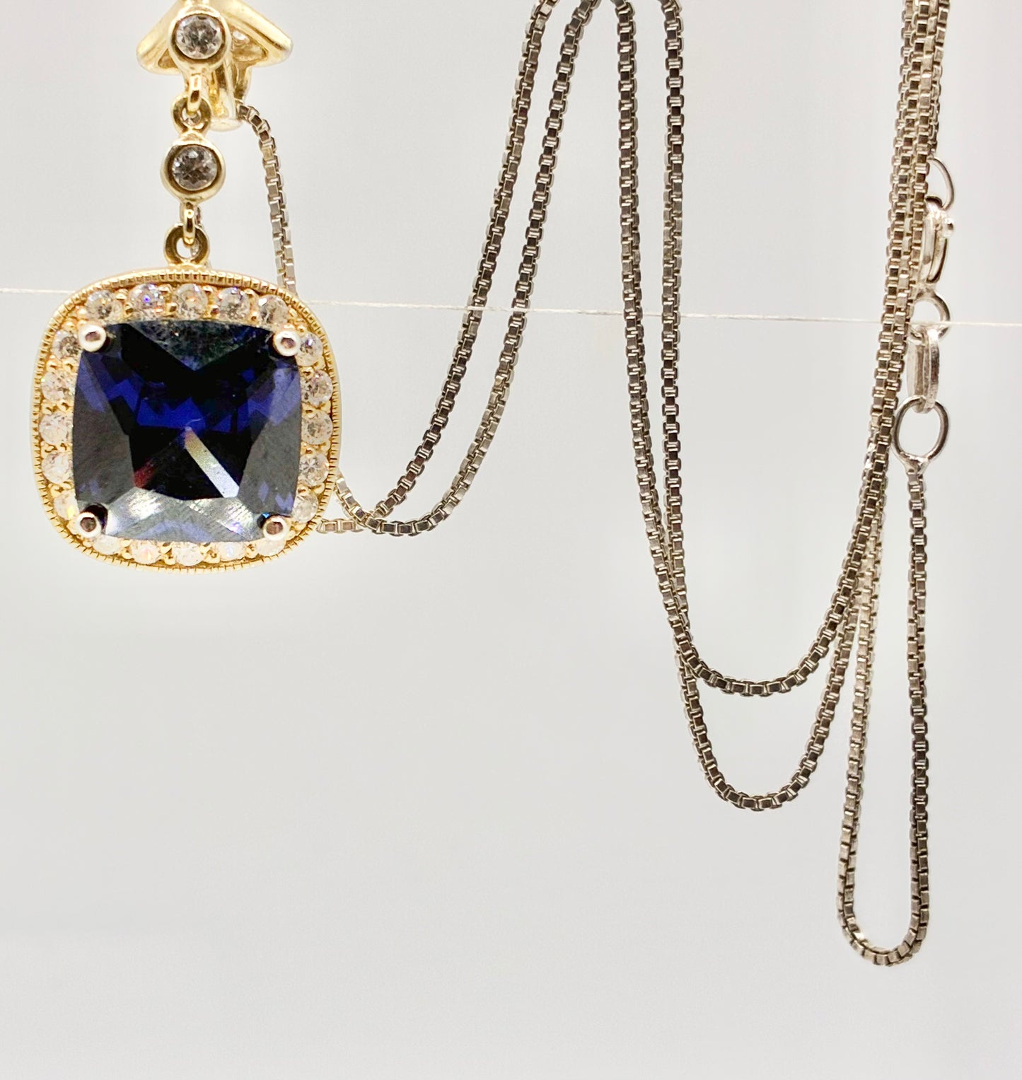 Sterling Silver 925 Thai FAS Blue-Stone Pendant on 925 Italy Box Chain