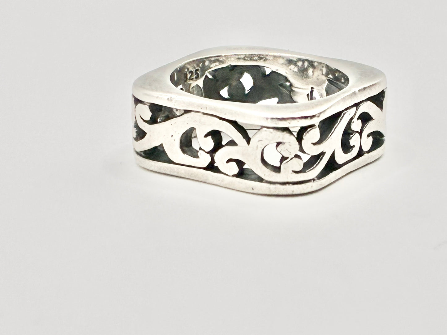 Brighton 925 Sterling Soft-Square Filigree Scroll Band Ring, Size 5