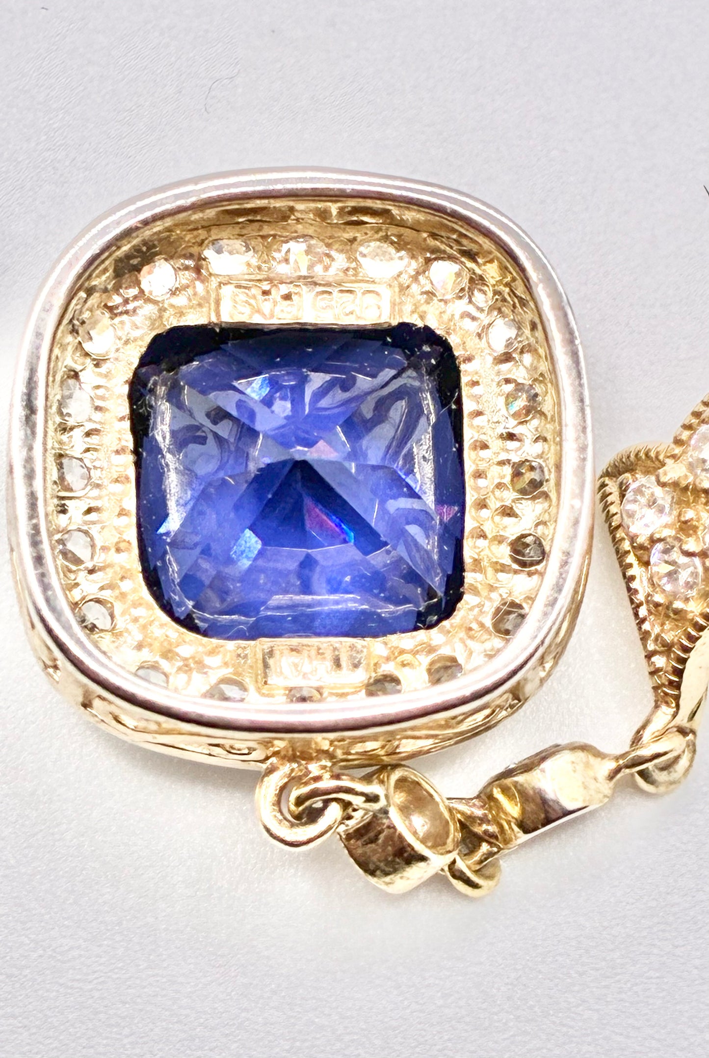 Sterling Silver 925 Thai FAS Blue-Stone Pendant on 925 Italy Box Chain