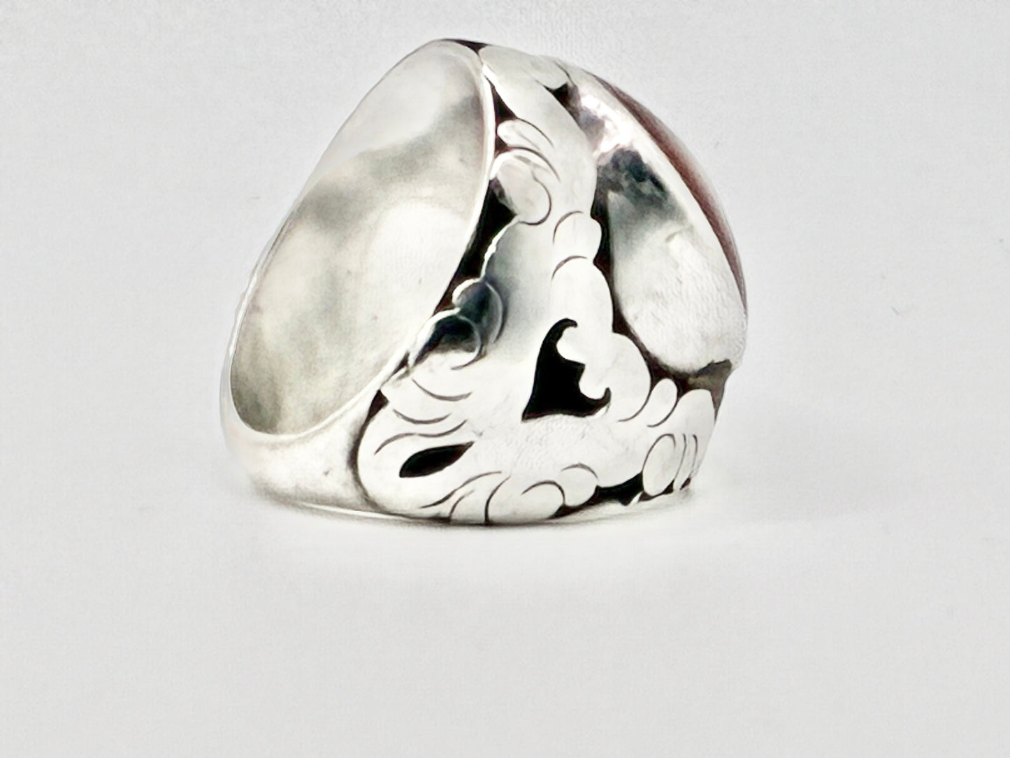 Sterling Silver Ring with Brown Cabochon – Size 7