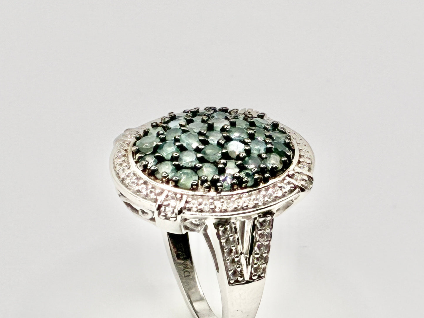 DJoy 925 Sterling Silver Oval Cluster Ring – Size 6