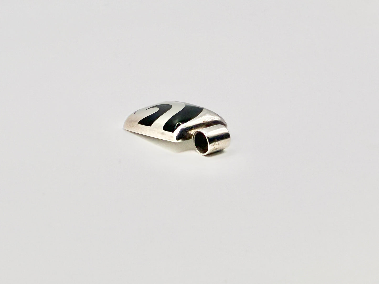 Mexico 925 Sterling Silver Modernist Swirl Pendant
