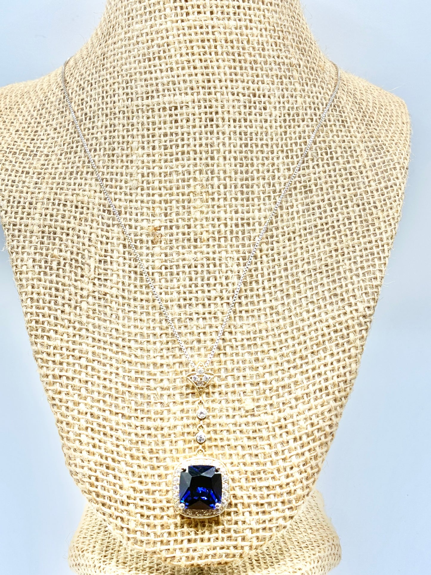 Sterling Silver 925 Thai FAS Blue-Stone Pendant on 925 Italy Box Chain