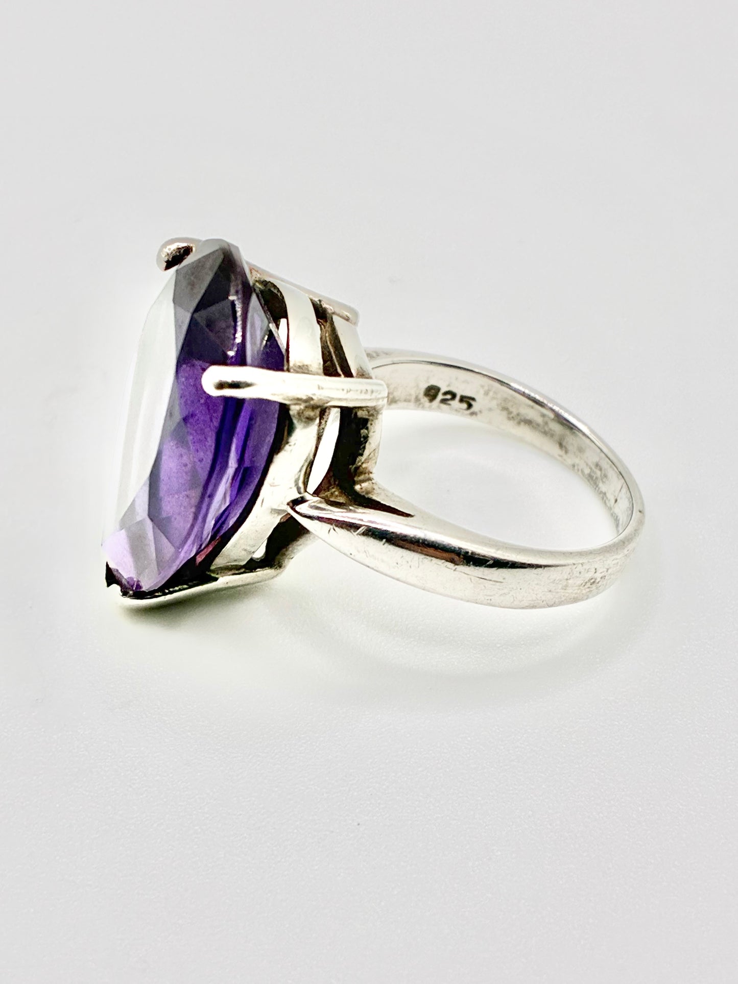 Sterling Silver Pear Shaped Stone Ring - Size 6