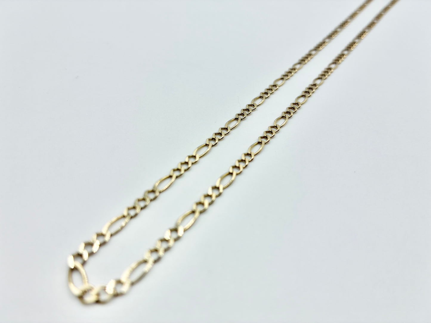 14K Yellow Gold Figaro Chain Necklace — 18"