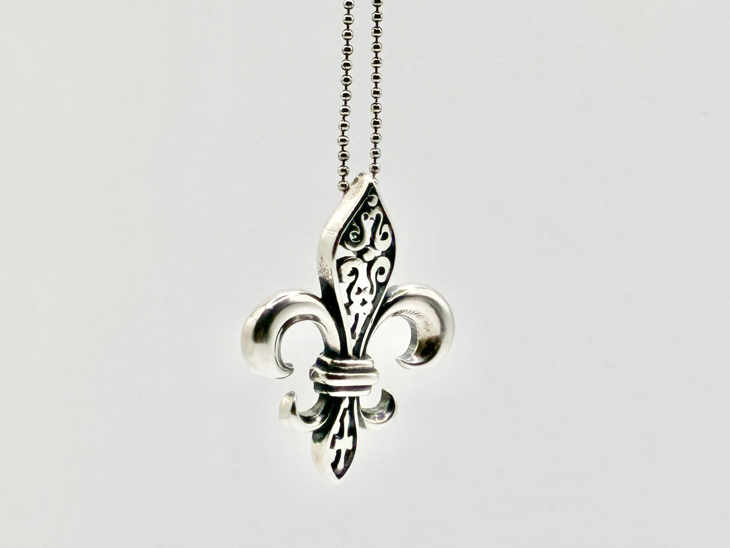Fleur-de-Lis Sterling Silver Pendant Necklace – 18” 925 Italy Chain, Gothic Cross Style