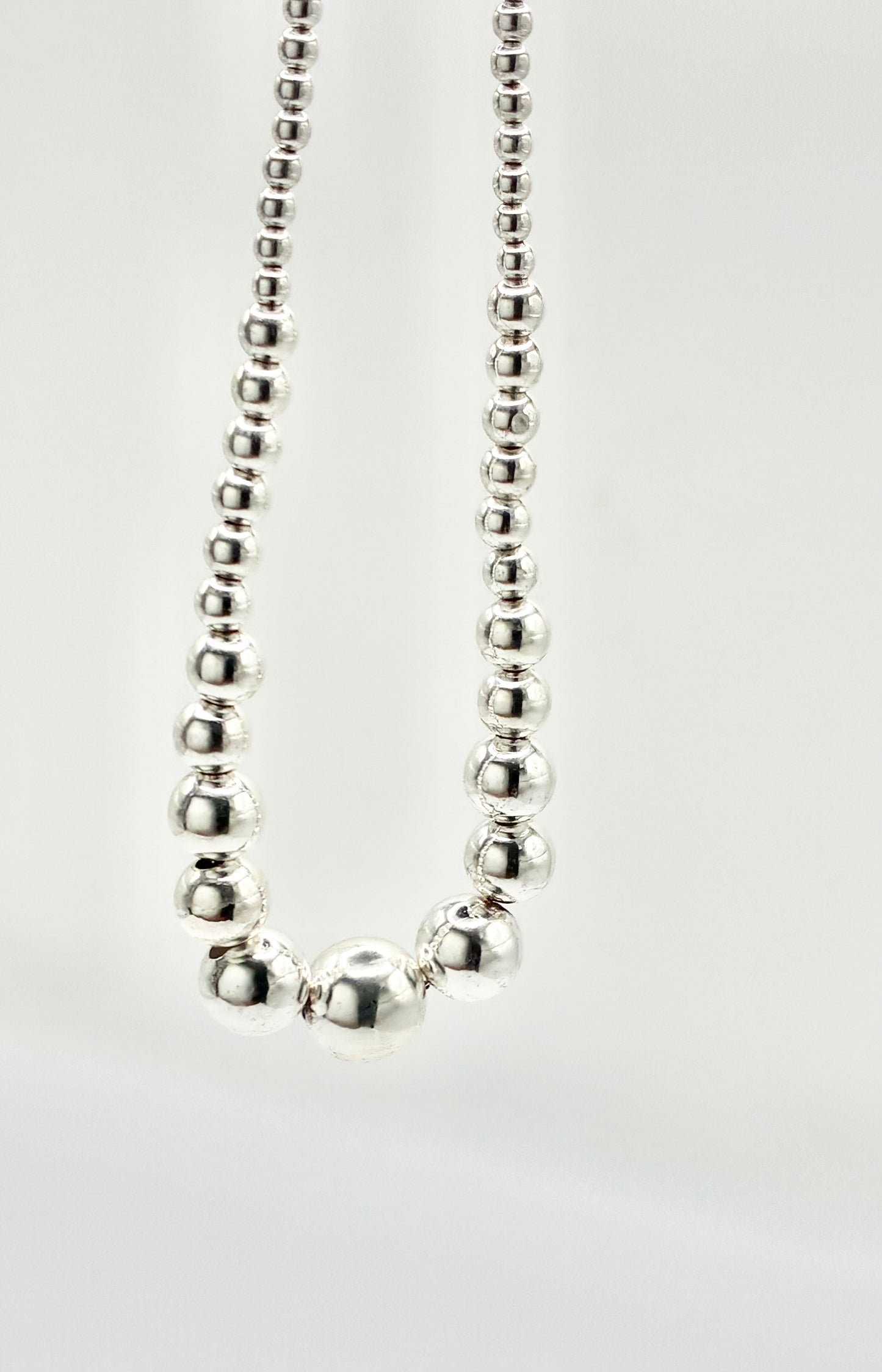 Thai 925 FAS Sterling Silver Graduated Bead Necklace – 18"