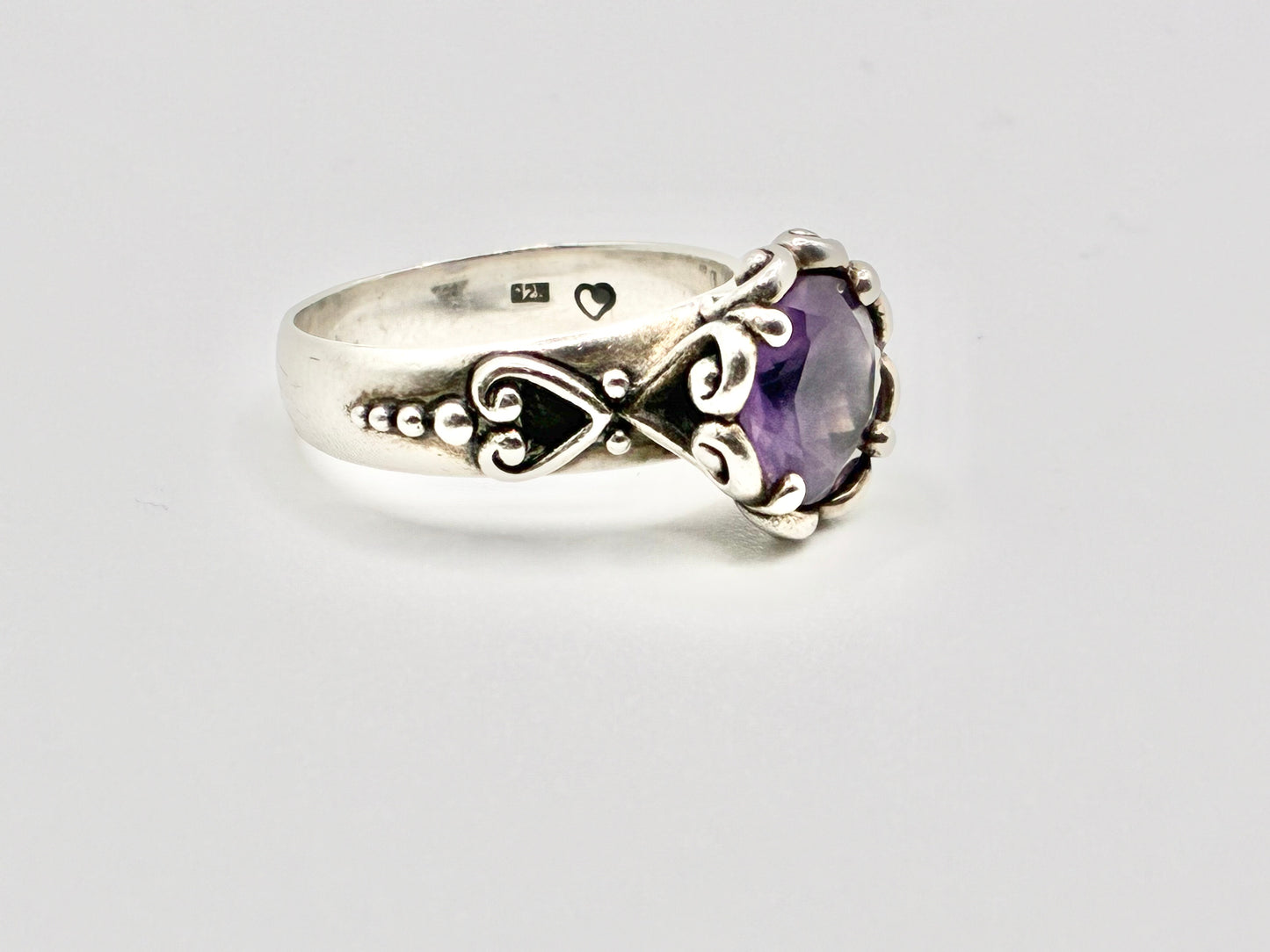925 Sterling Silver Purple Heart Motif Ring — Size 9.25
