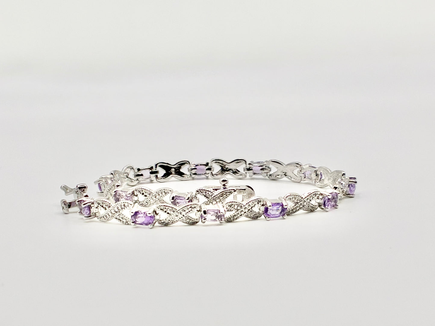 Victoria Townsend Sterling Silver Genuine Amethyst & Diamond Infinity Link Bracelet – 7.5"