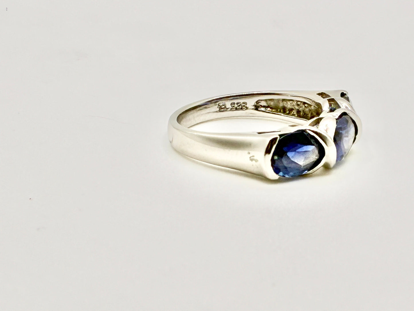 Oval Cut Silver Blue Stone Ring - Size 6
