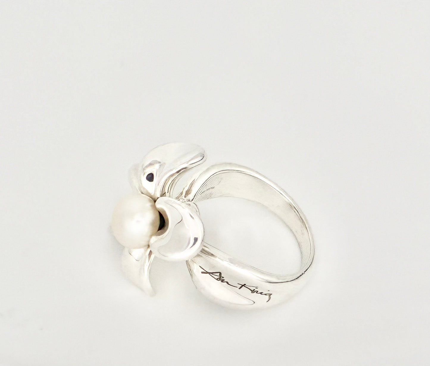 Ann King 925 Sterling Silver Pearl Blossom Ring – Size 7