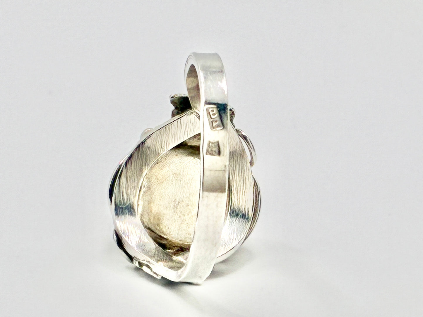 Sterling Silver & Amber Ring with Leaf Motif - Size 7