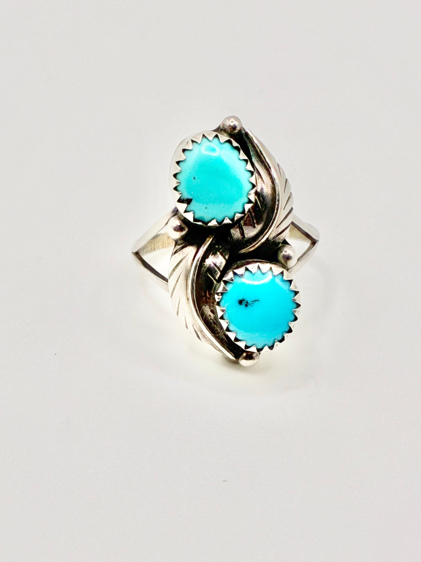 Sterling Silver Turquoise Leaf Navajo Ring - Size 6.75