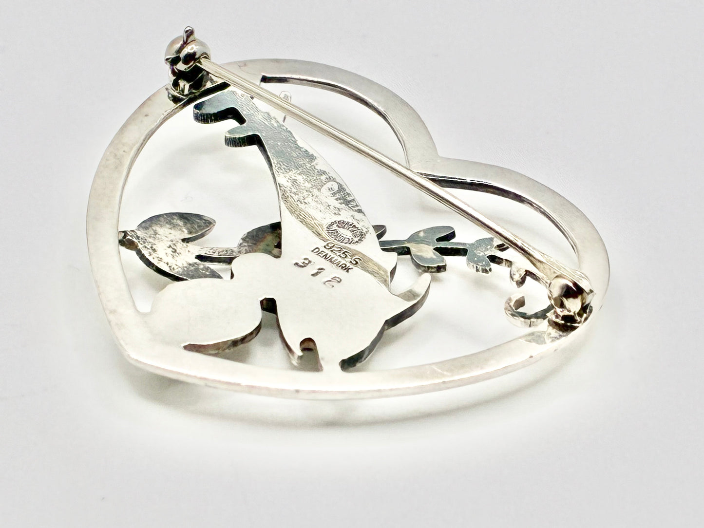 Georg Jensen Sterling Silver Brooch #312 “Dolphins in Heart” 925S Denmark