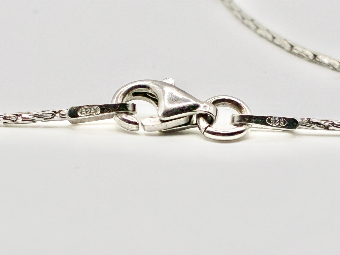 Sterling Silver Hamsa Pendant & Italian 925 18” Chain
