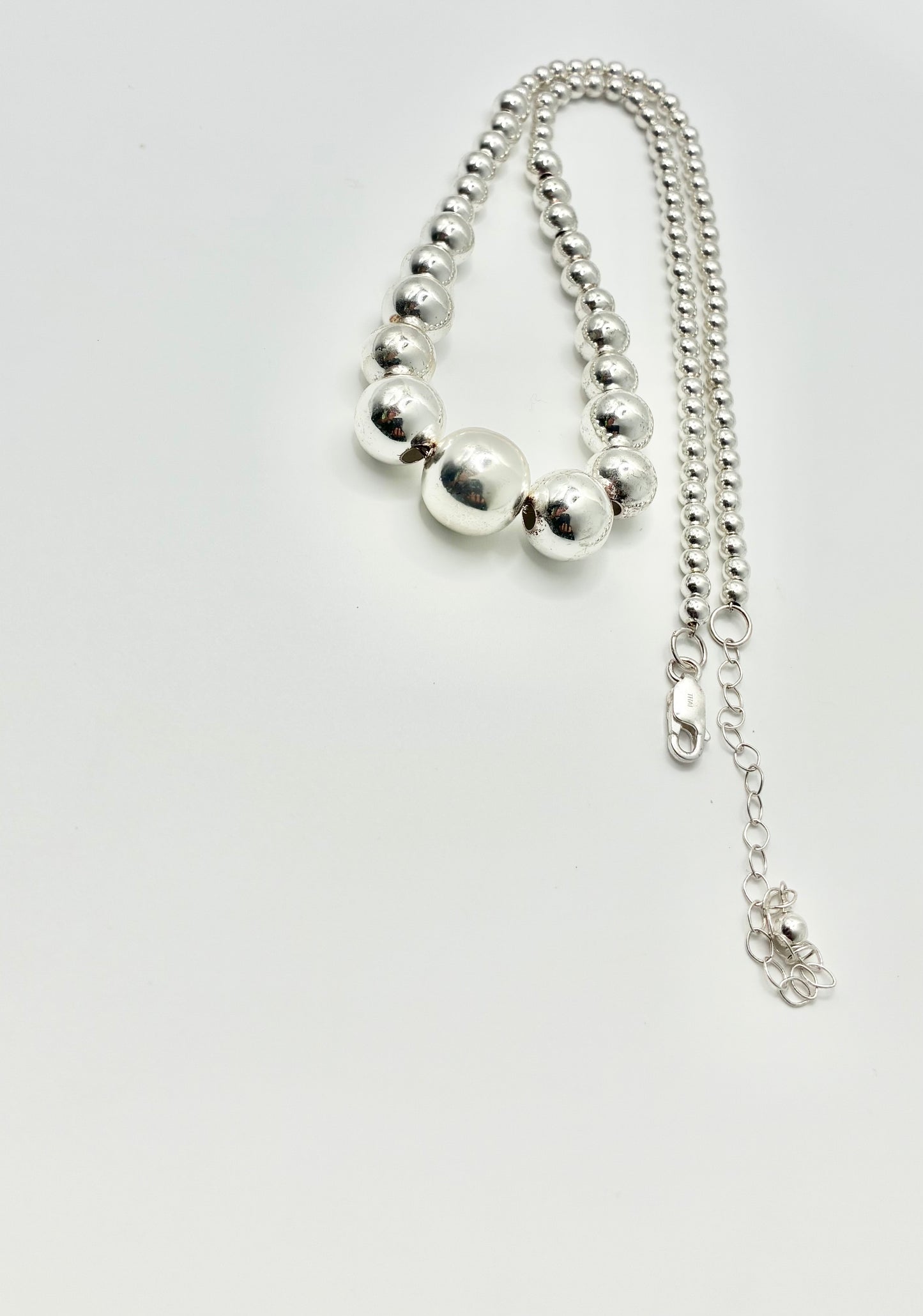 Thai 925 FAS Sterling Silver Graduated Bead Necklace – 18"