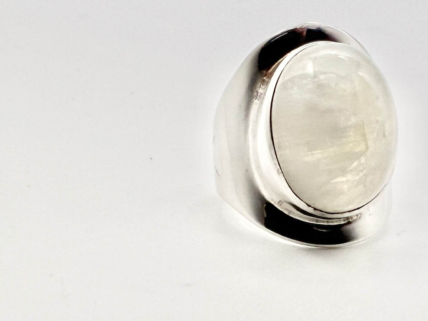 Arya 925 Sterling Silver Statement Ring – Size 8