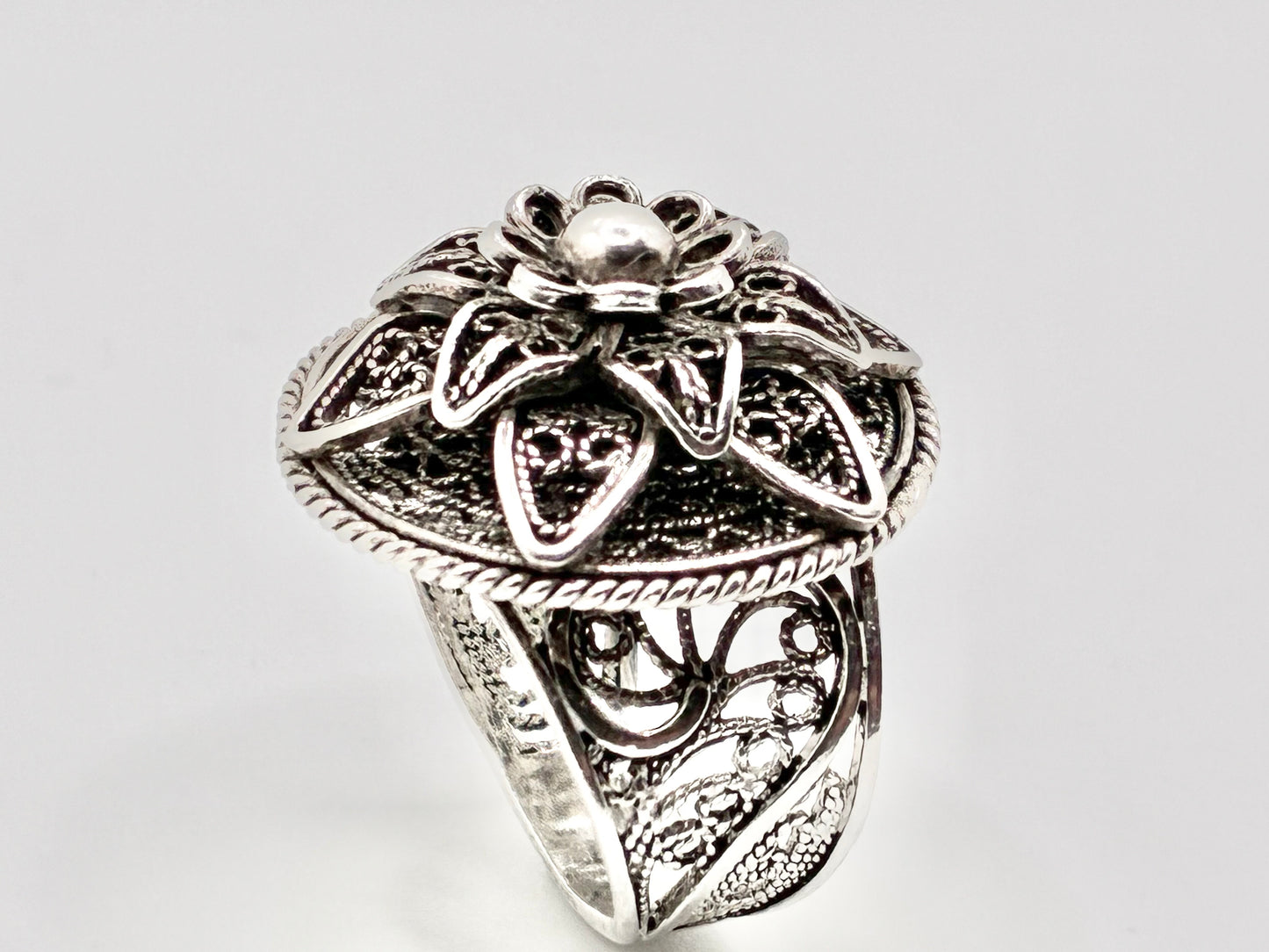 Sterling Silver Turkish Filigree Ring – Size 9