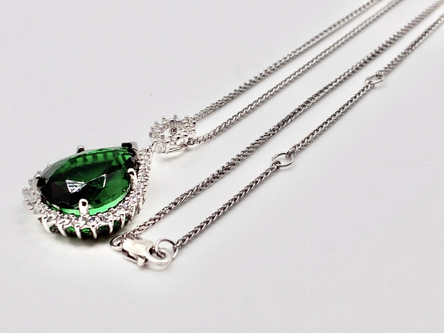 Stauer Sterling Silver Green Teardrop Halo Pendant Necklace - 20"