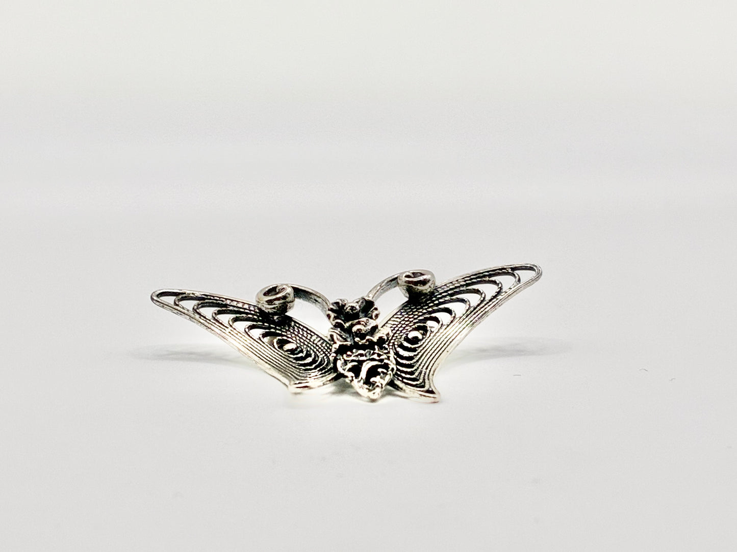 BEAU Sterling Silver Butterfly Brooch – Sculptural Openwork Wing Design