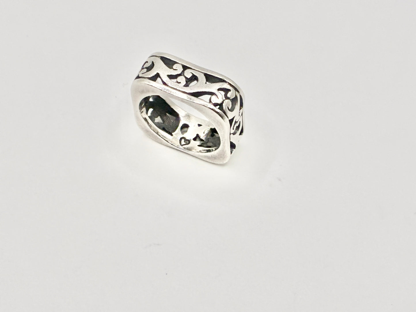 Brighton 925 Sterling Soft-Square Filigree Scroll Band Ring, Size 5