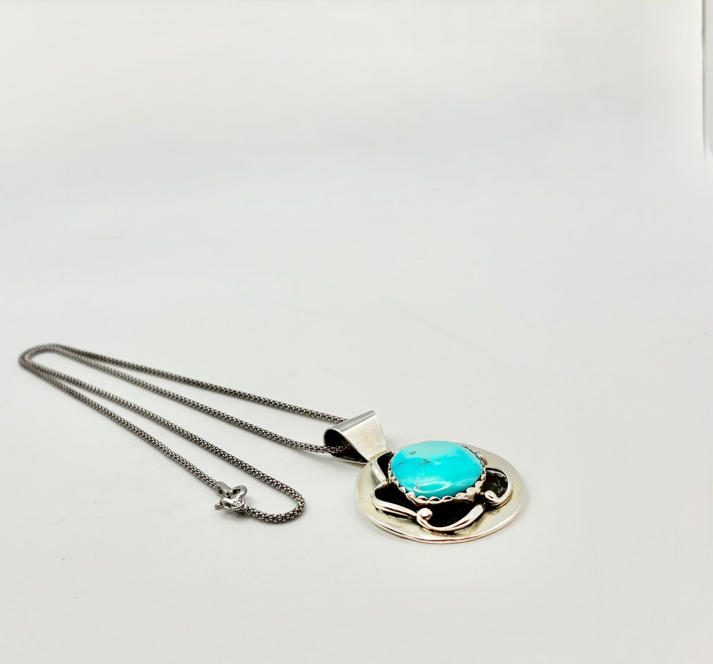 Reversible Native American Sterling Silver Malachite Storyteller Pendant & Chain