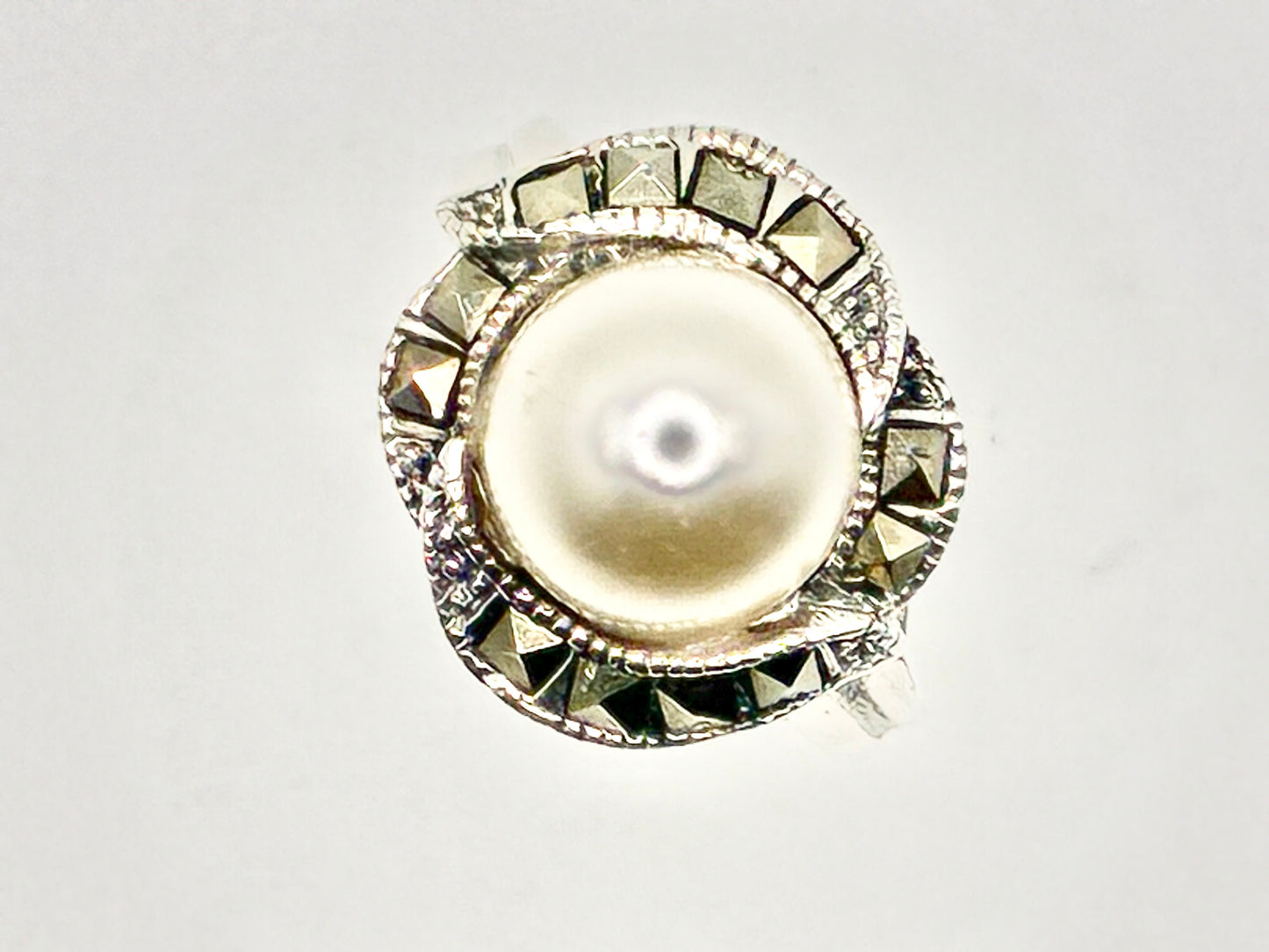 Sterling Silver 925 Pearl & Marcasite Halo Ring Size 6.75