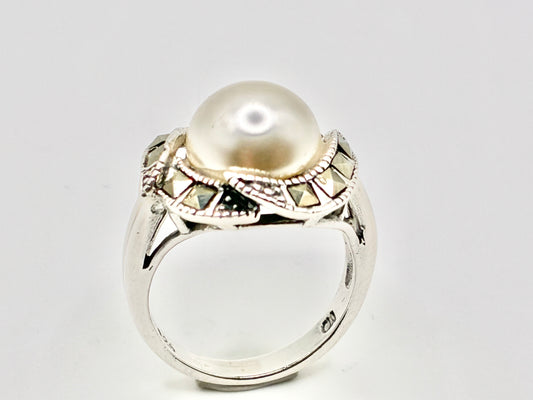 Sterling Silver 925 Pearl & Marcasite Halo Ring Size 6.75