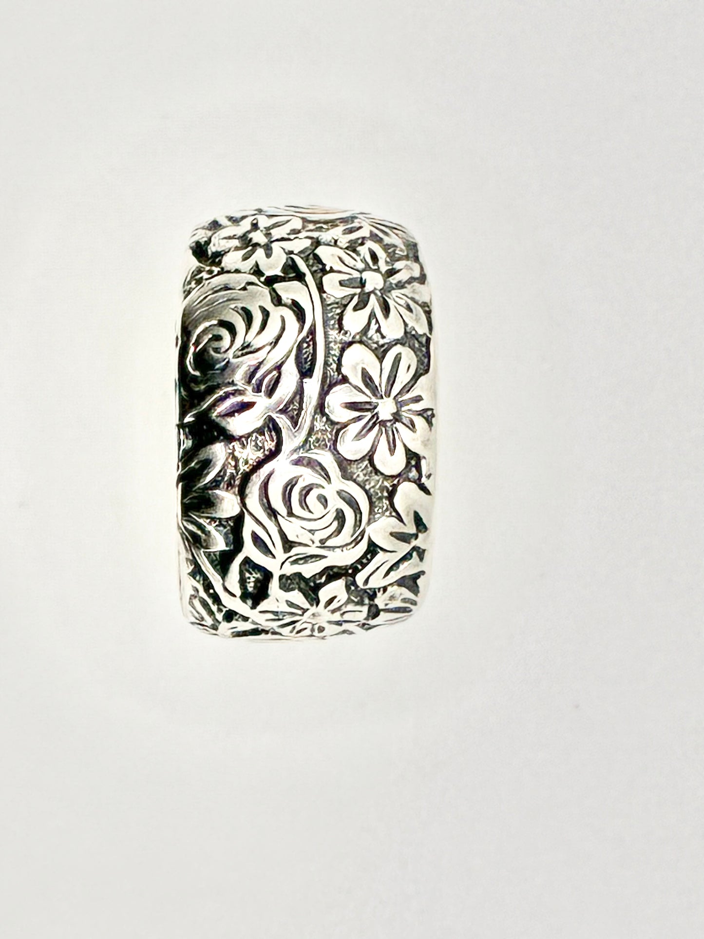 Silpada Sterling Silver Floral Wide Band Ring – Size 8