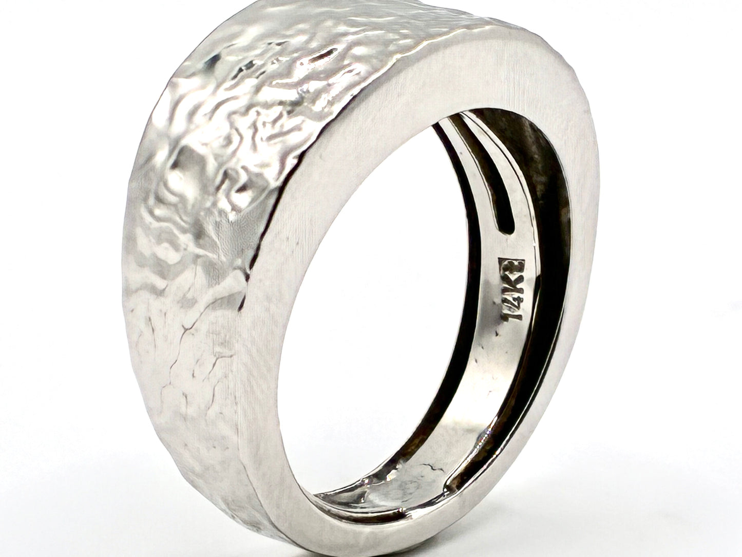 14K White Gold Italian Hammered Band Size 10.5